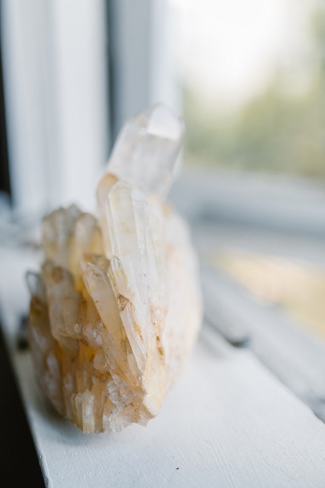 CRYSTALS THAT CONNECT YOU TO ANGELS