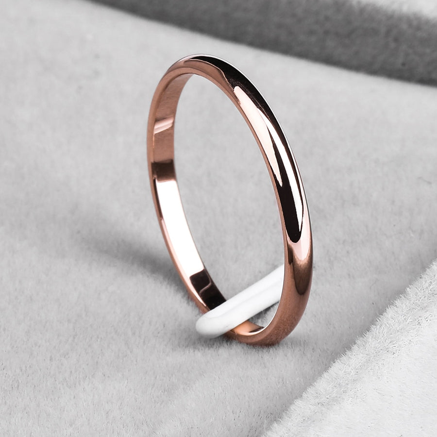 SHOUMAN 2020 2mm Thin Rose Gold Anti-Allergy Smooth Simple Titanium Steel Wedding Rings for Women  Valentine's Day Present - Mariah´s Spiritual Treats