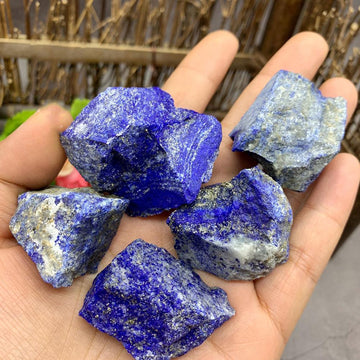 Raw Afghanistan Lapis lazuli to power connect with Archangel Zadkiel - Mariah´s Spiritual Treats