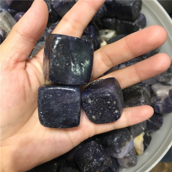 Purple Sugilite - To power connect with Archangel MICHAEL - Mariah´s Spiritual Treats