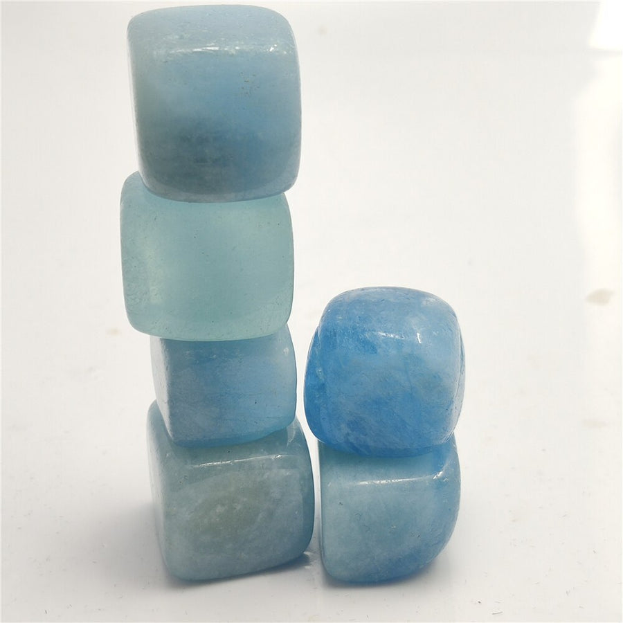 AQUAMARINE - for the Zodiac sign of SCORPIO - Mariah´s Spiritual Treats