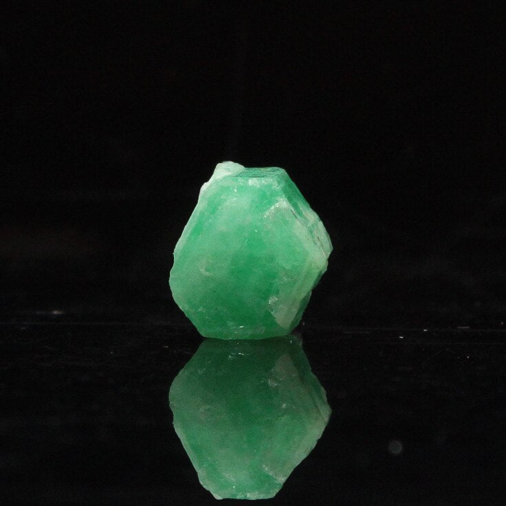 Rare Emerald to power connect with Archangel Raphael - Mariah´s Spiritual Treats